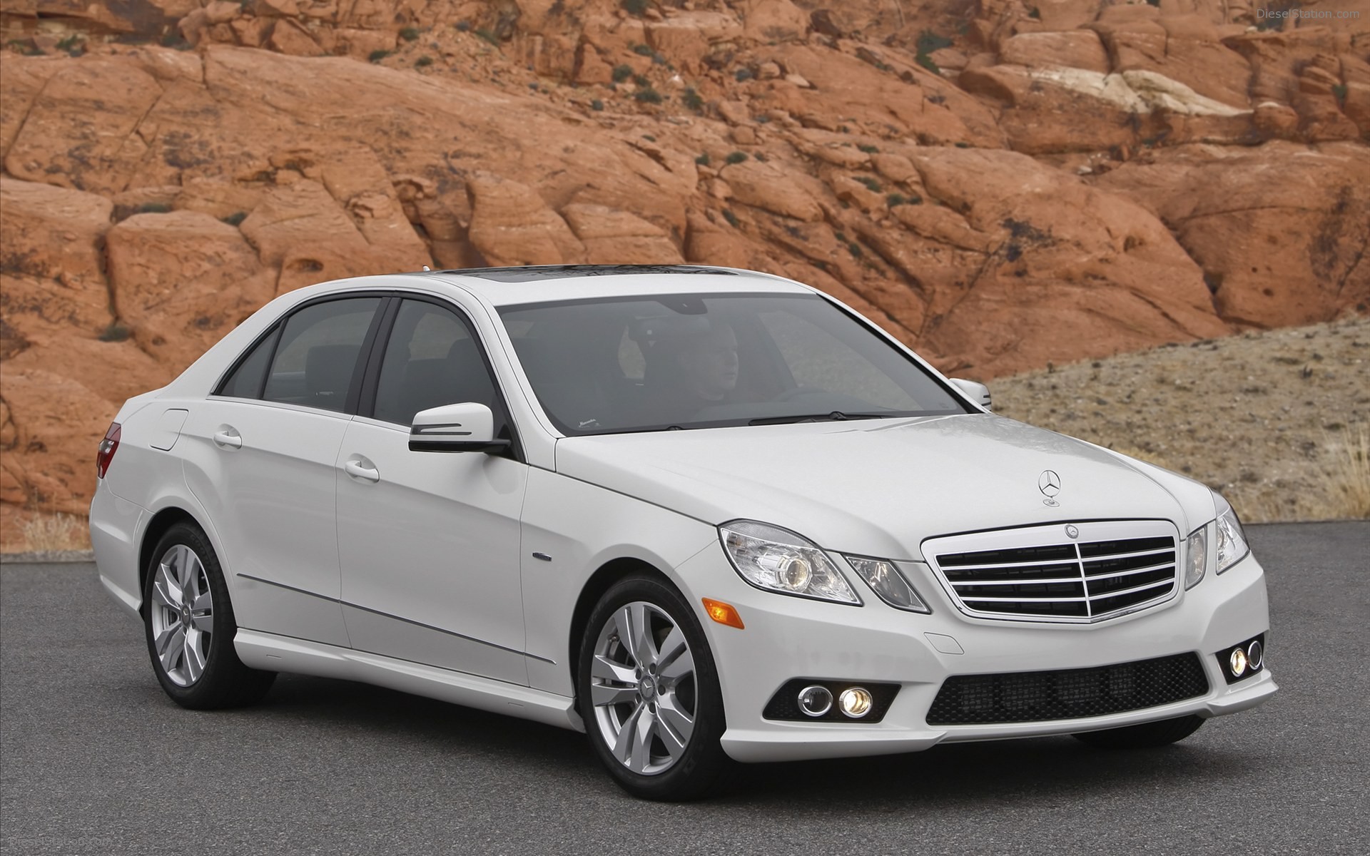 Mercedes-Benz E350 2011