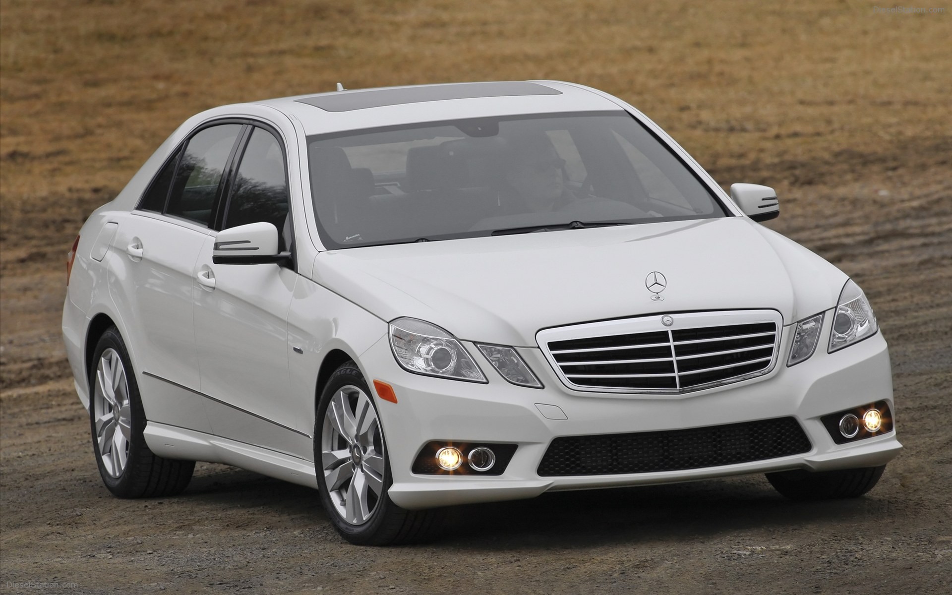 Mercedes-Benz E350 2011