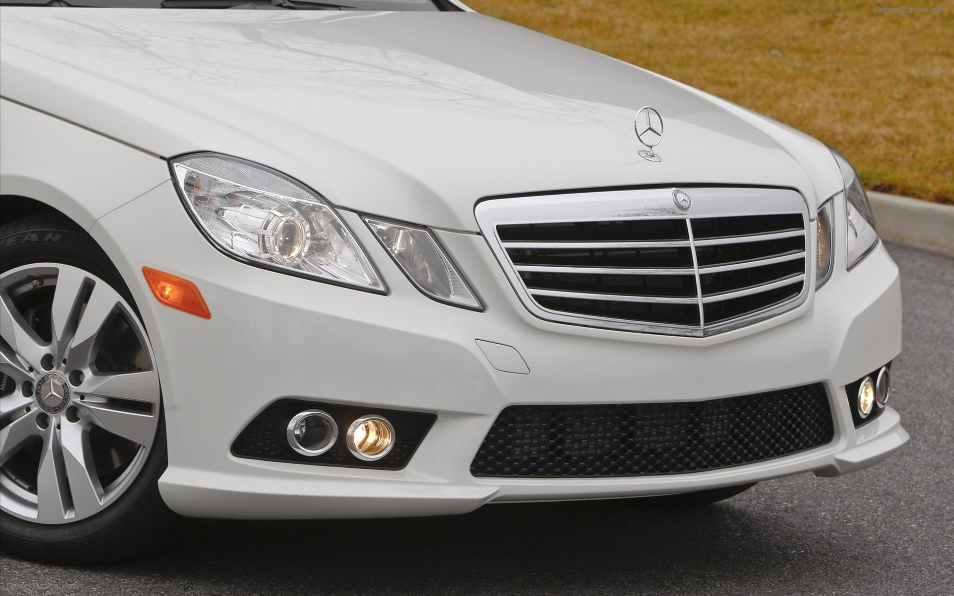 Mercedes-Benz E350 2011