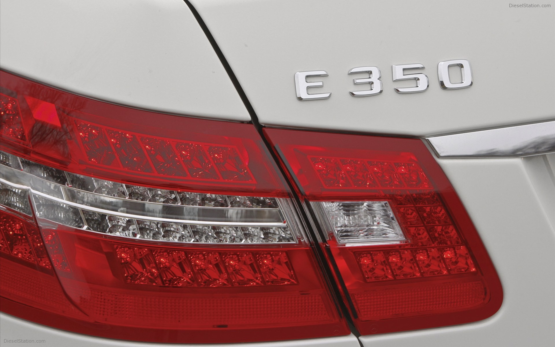Mercedes-Benz E350 2011