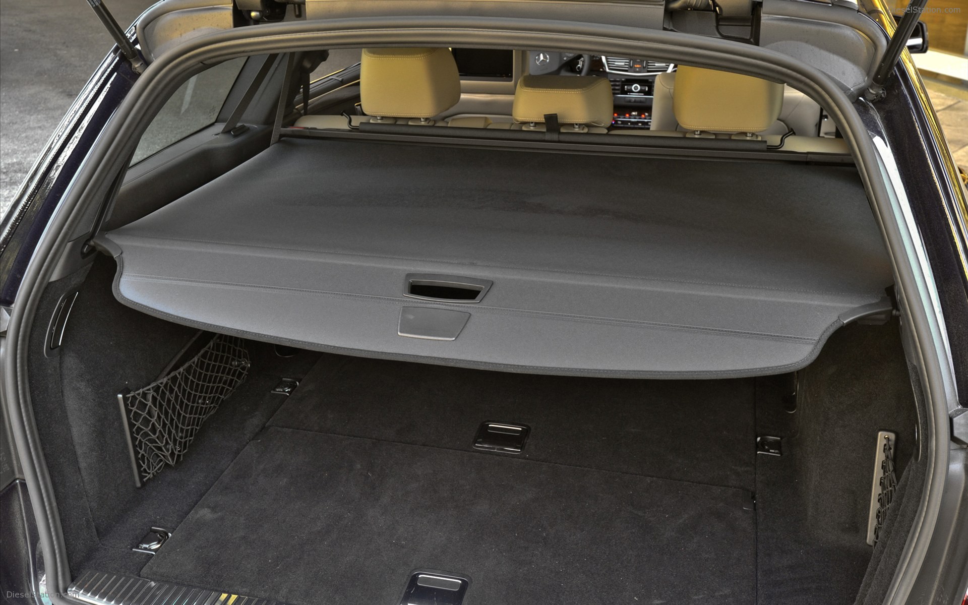 Mercedes-Benz E350 4MATIC Wagon 2011