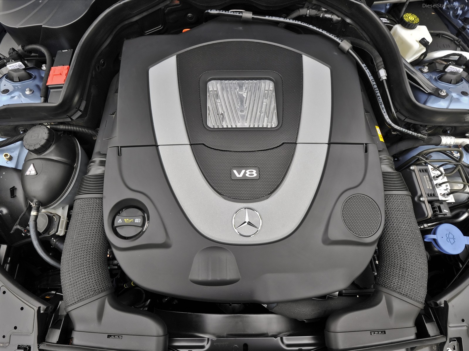 Mercedes Benz E550 Cabriolet 2011