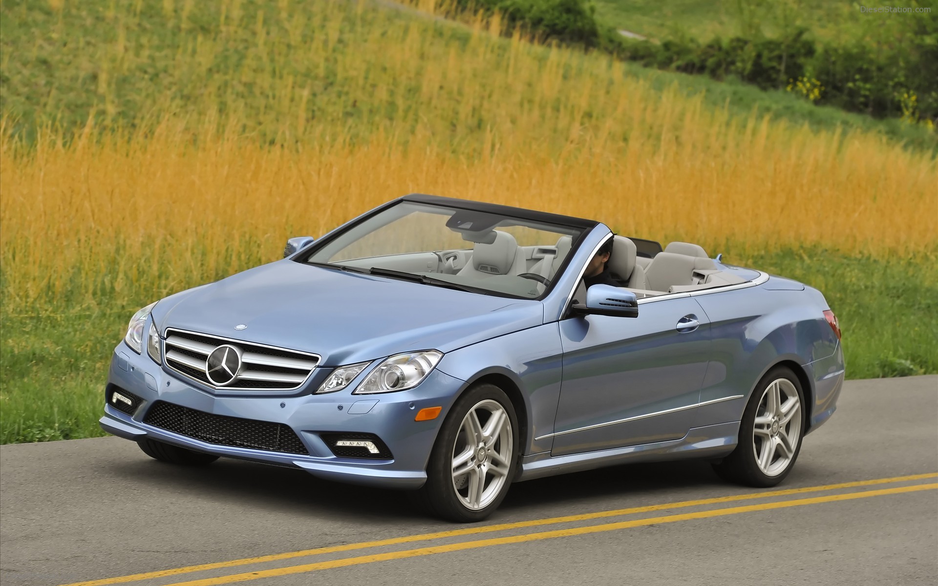 Mercedes Benz E550 Cabriolet 2011