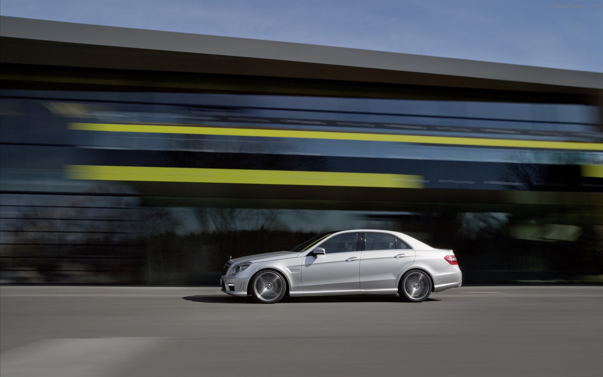 Mercedes-Benz E63 AMG 2012