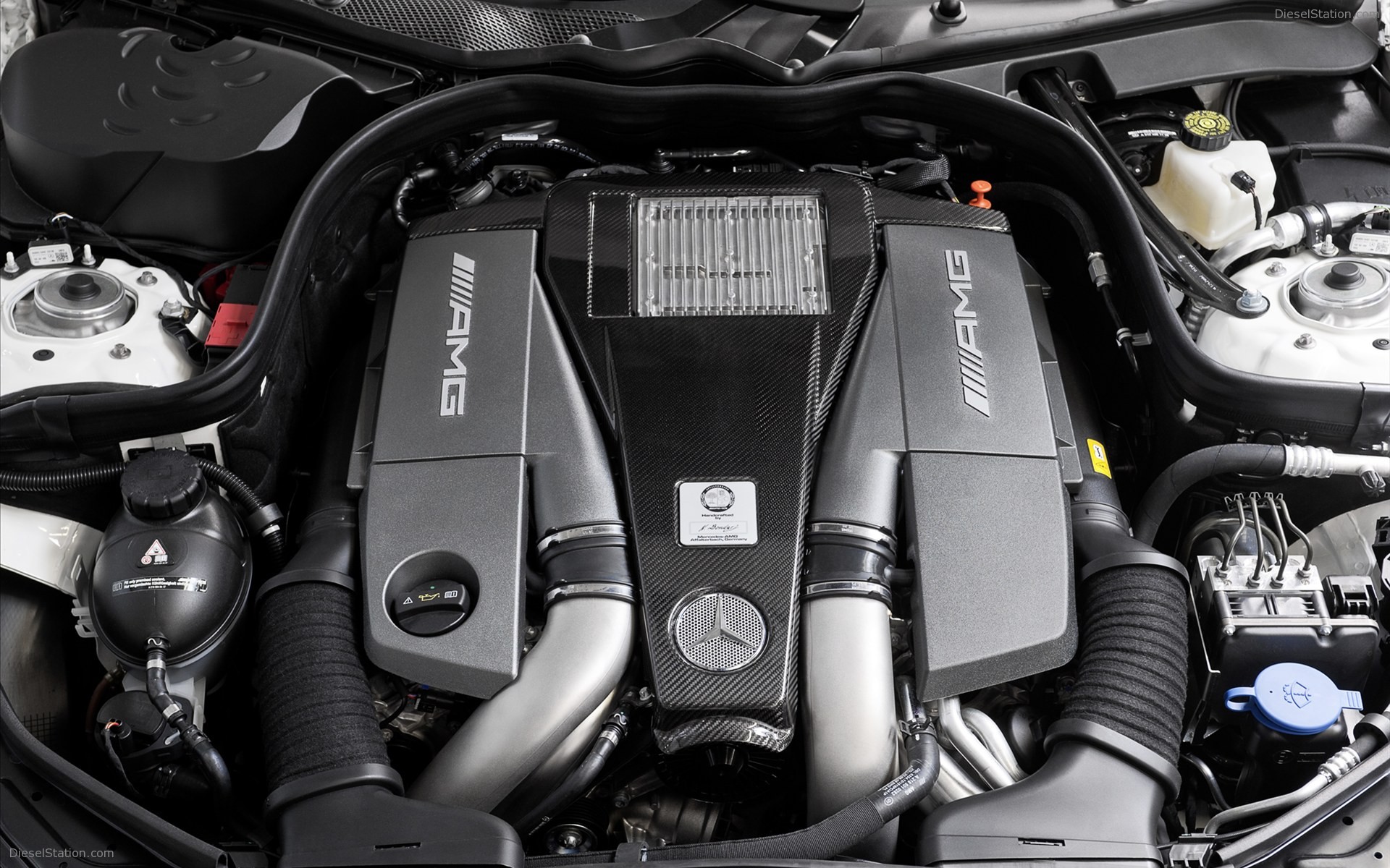Mercedes-Benz E63 AMG 2012