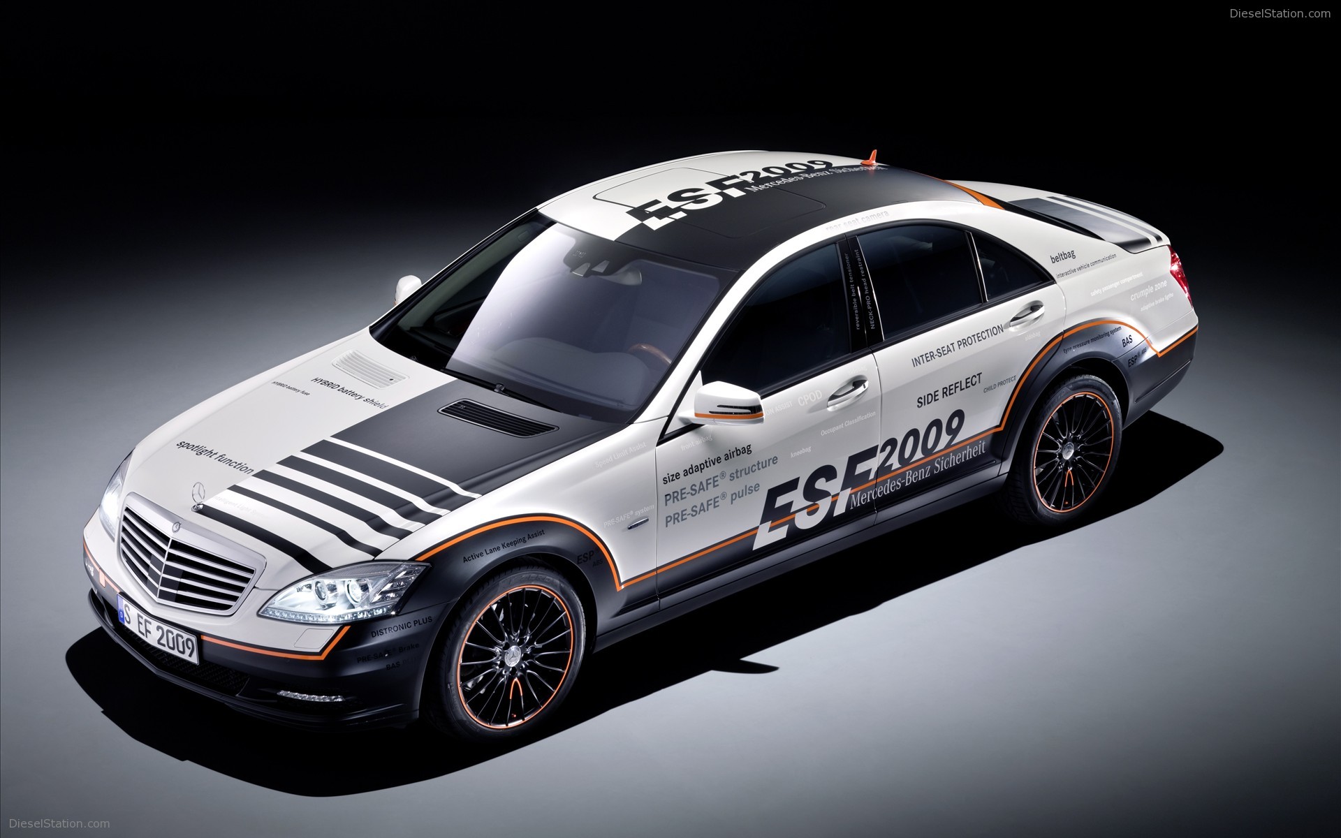 Mercedes-Benz ESF 2009