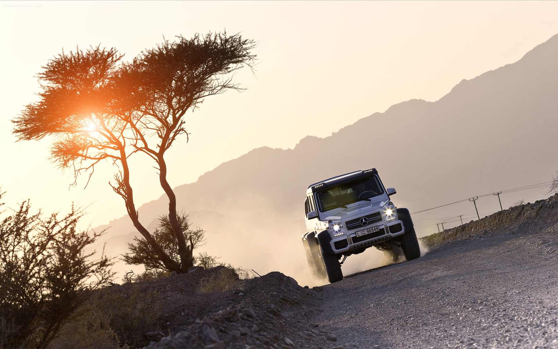 Mercedes-Benz G63 AMG 6X6 Concept 2013