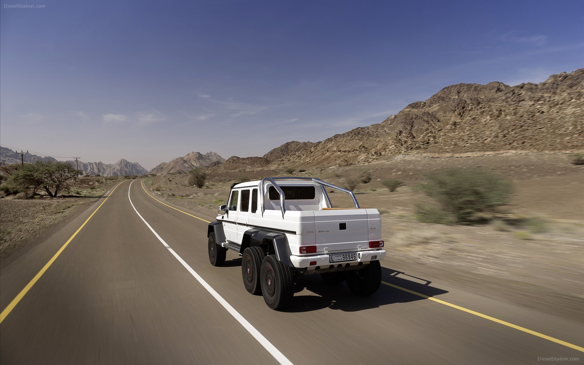 Mercedes-Benz G63 AMG 6X6 Concept 2013