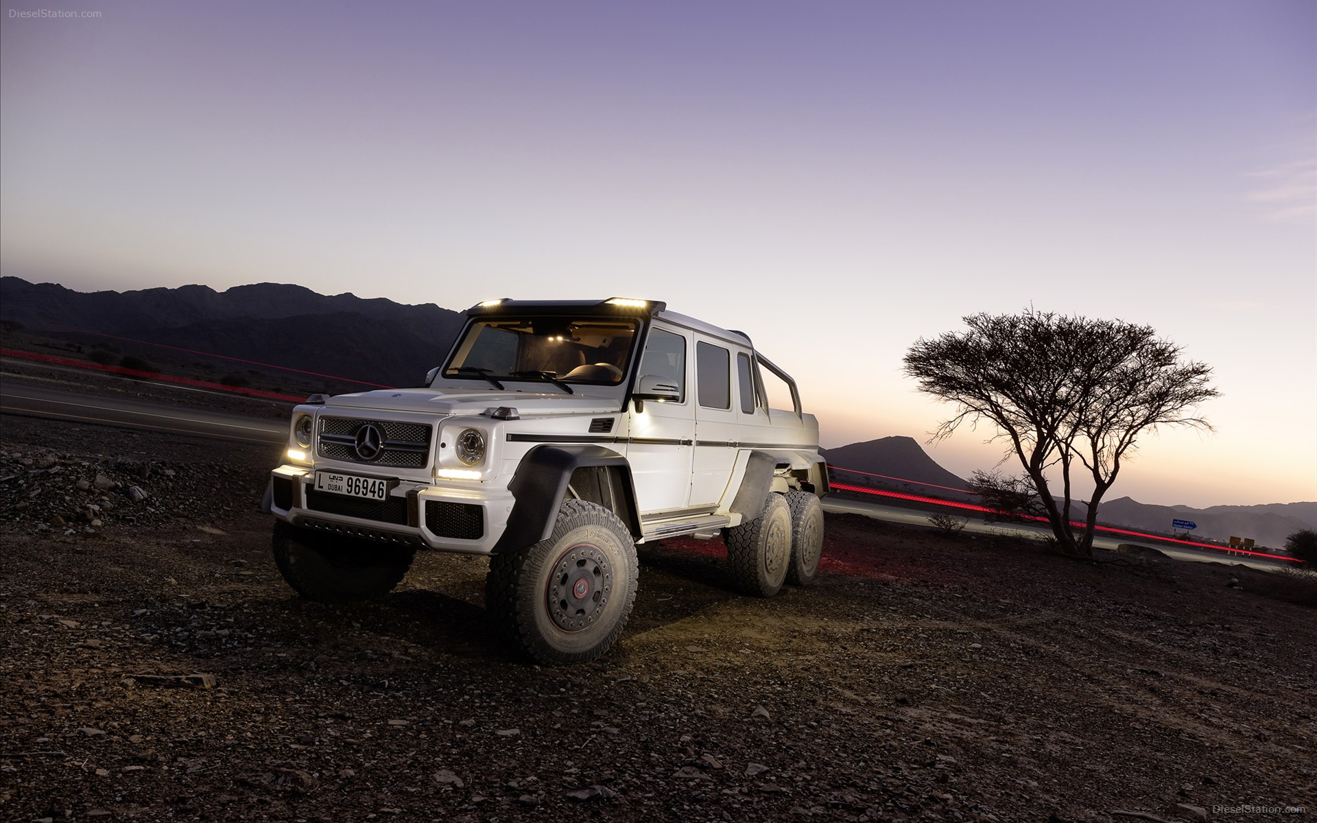 Mercedes-Benz G63 AMG 6X6 Concept 2013
