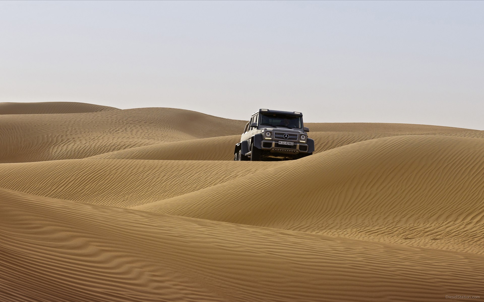 Mercedes-Benz G63 AMG 6X6 Concept 2013