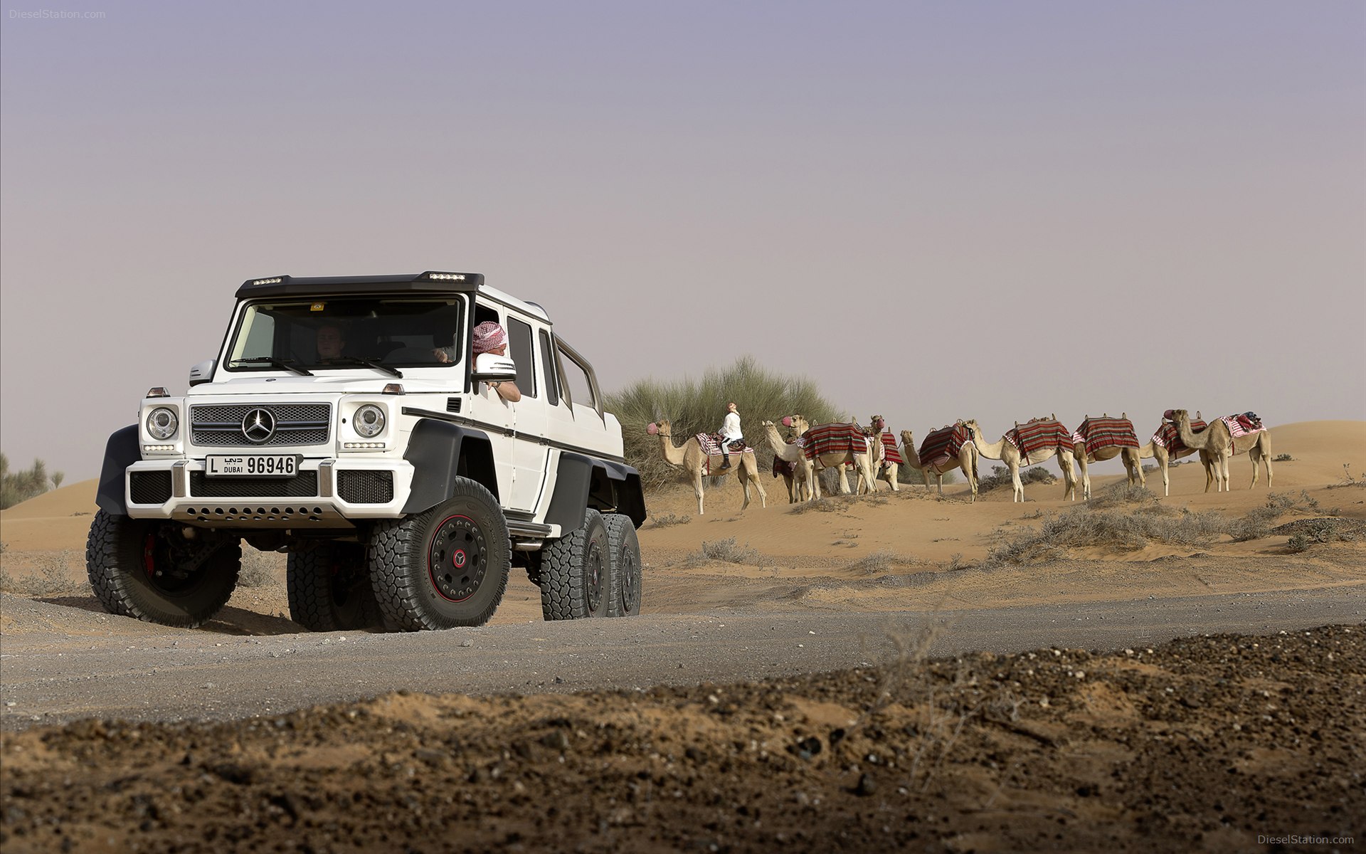 Mercedes-Benz G63 AMG 6X6 Concept 2013