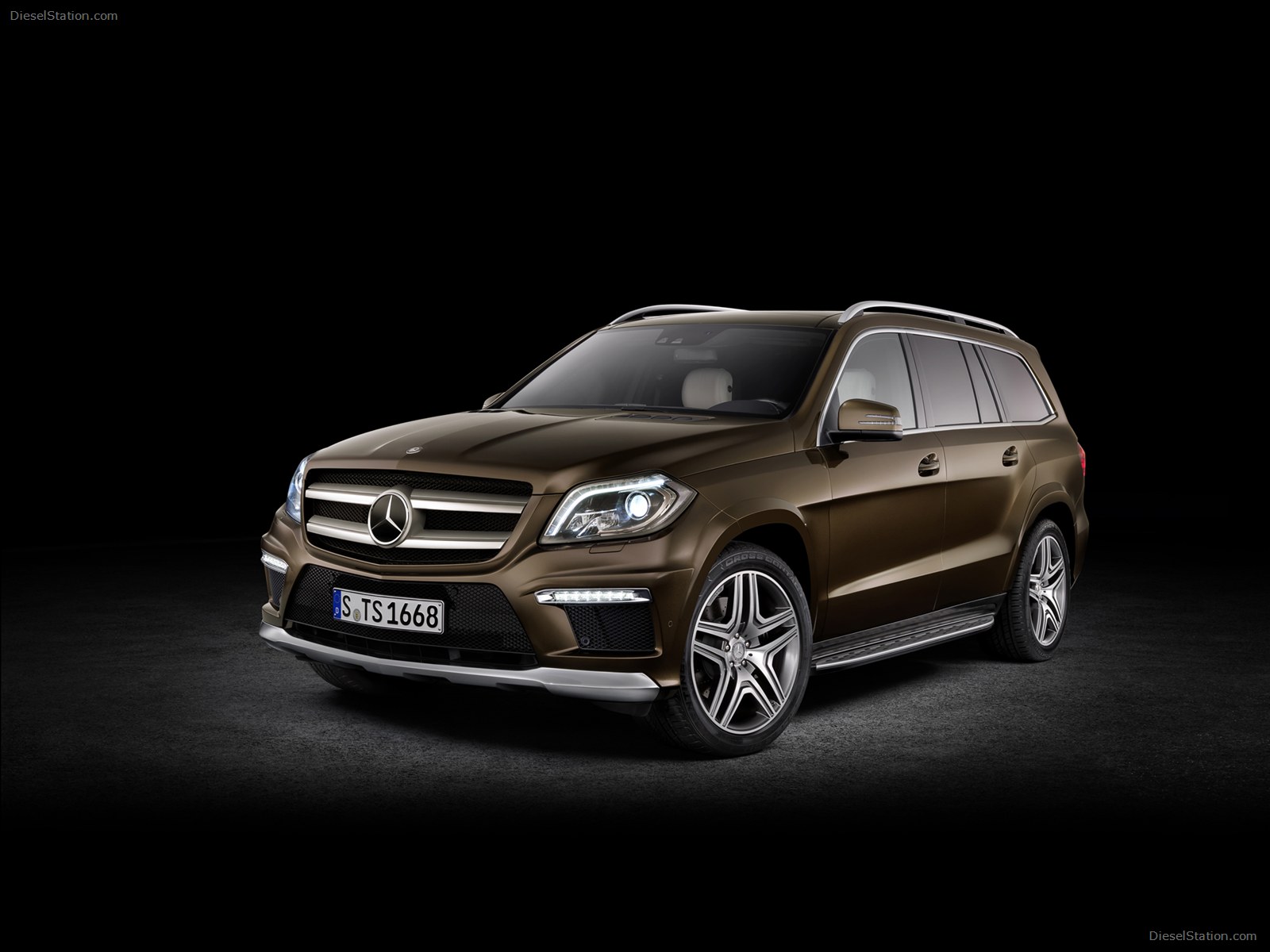 Mercedes Benz GL Class 2013