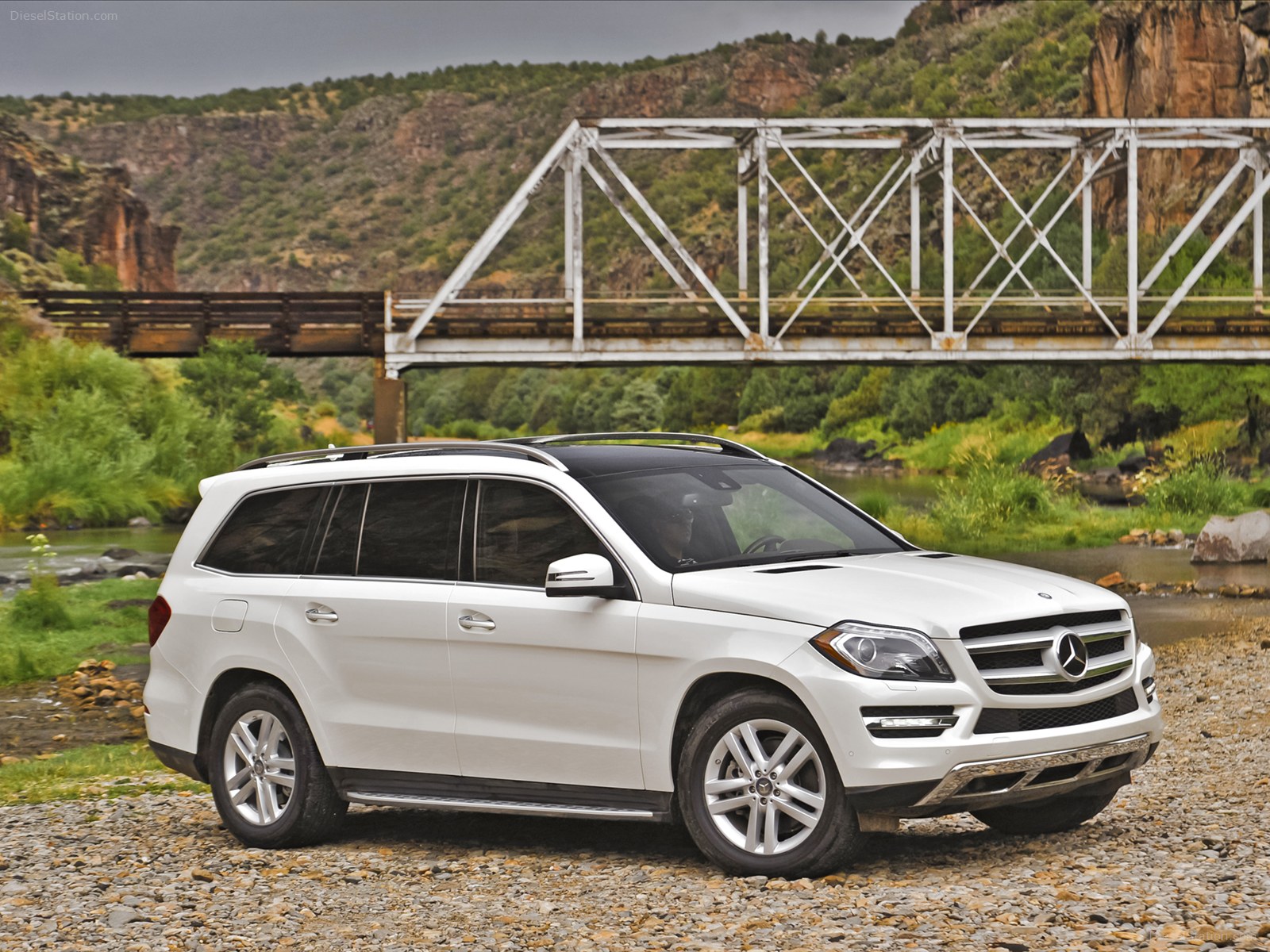 Mercedes Benz GL350 2013