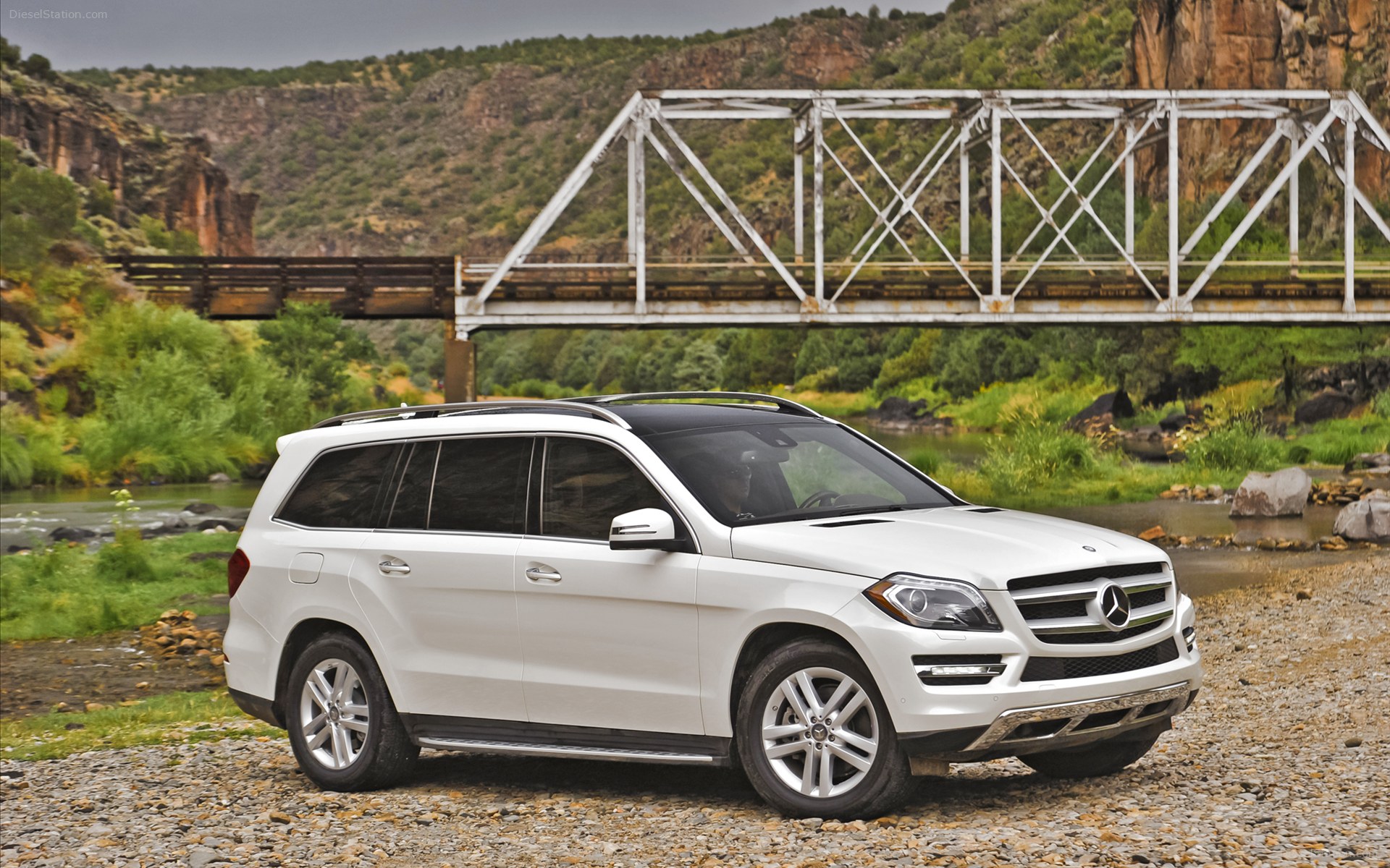 Mercedes Benz GL350 2013