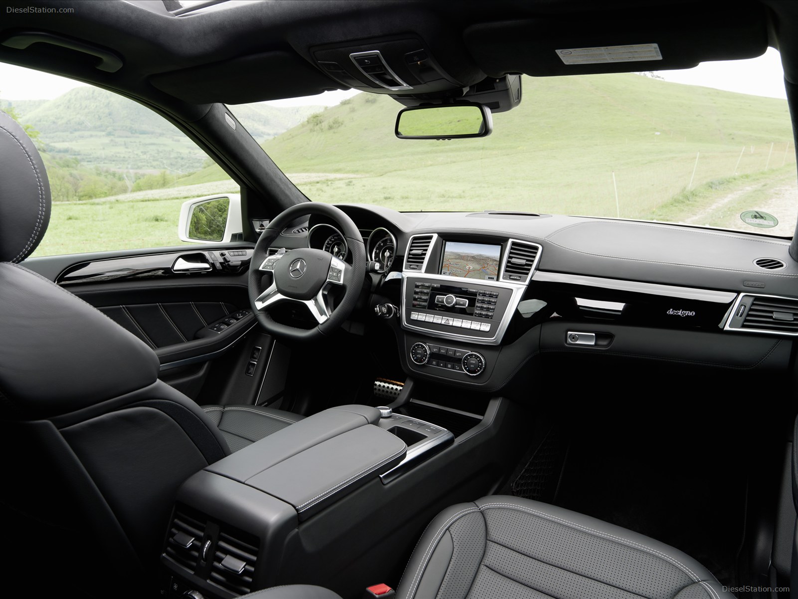 Mercedes Benz GL63 AMG 2013