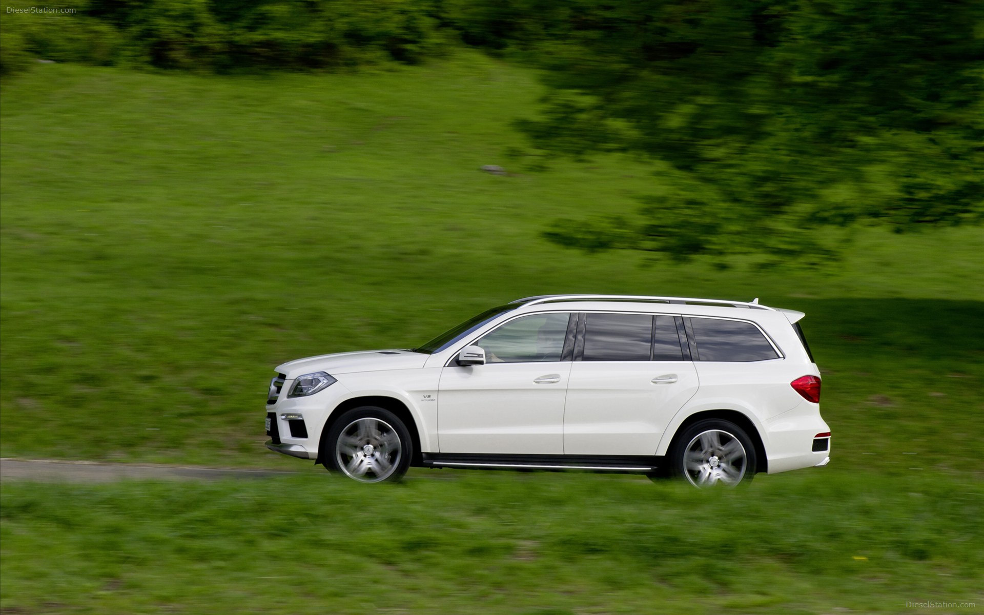 Mercedes Benz GL63 AMG 2013