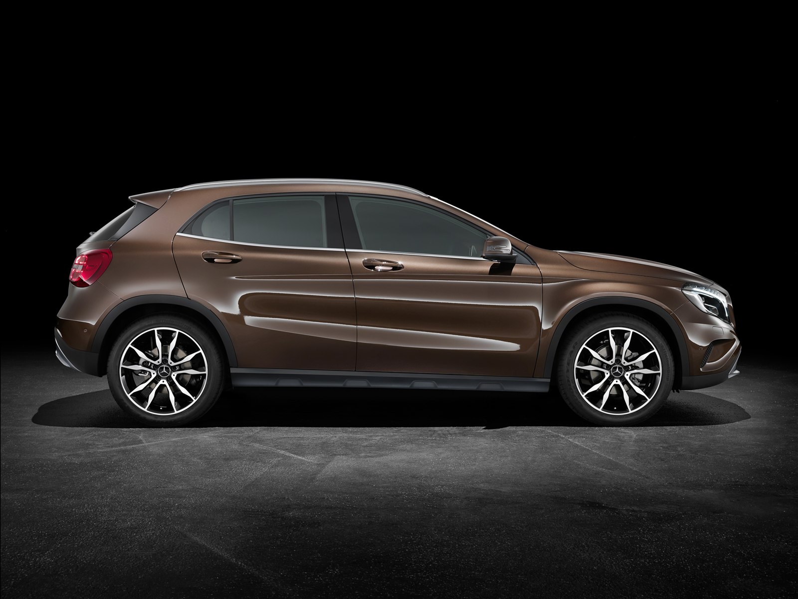 Mercedes-Benz GLA-Class 2015