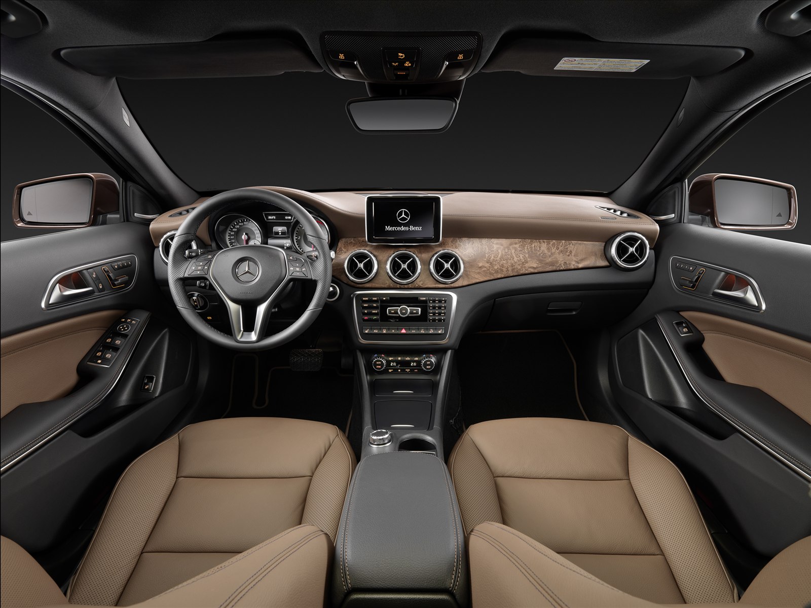 Mercedes-Benz GLA-Class 2015