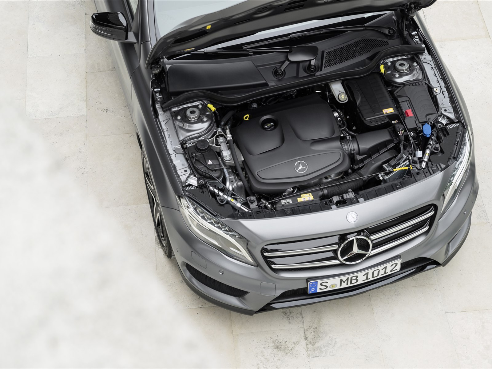 Mercedes-Benz GLA-Class 2015