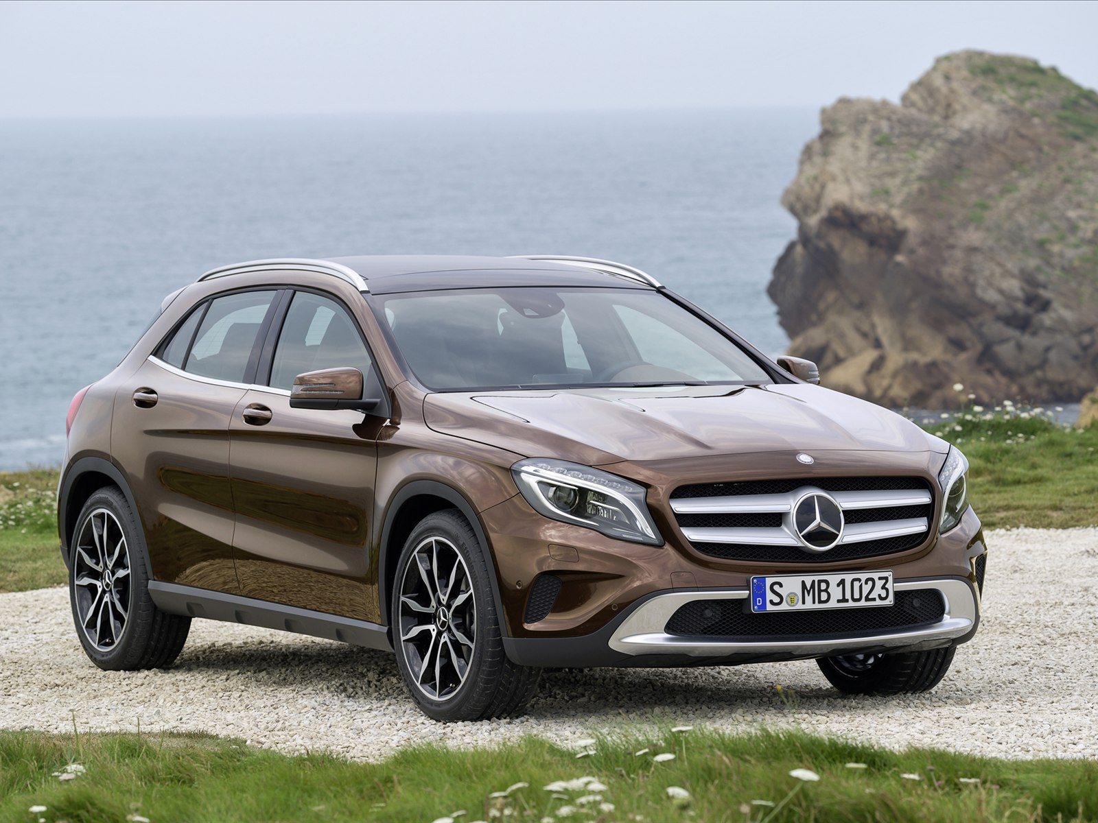 Mercedes-Benz GLA-Class 2015