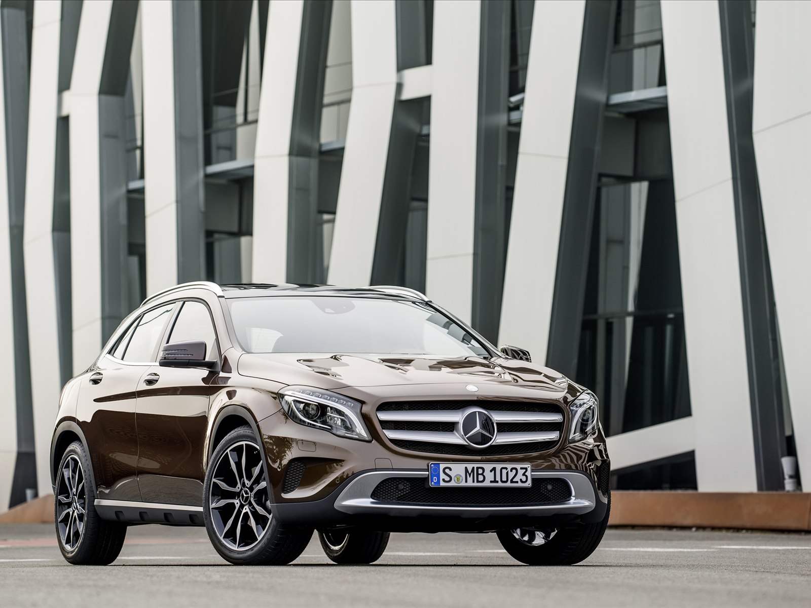 Mercedes-Benz GLA-Class 2015