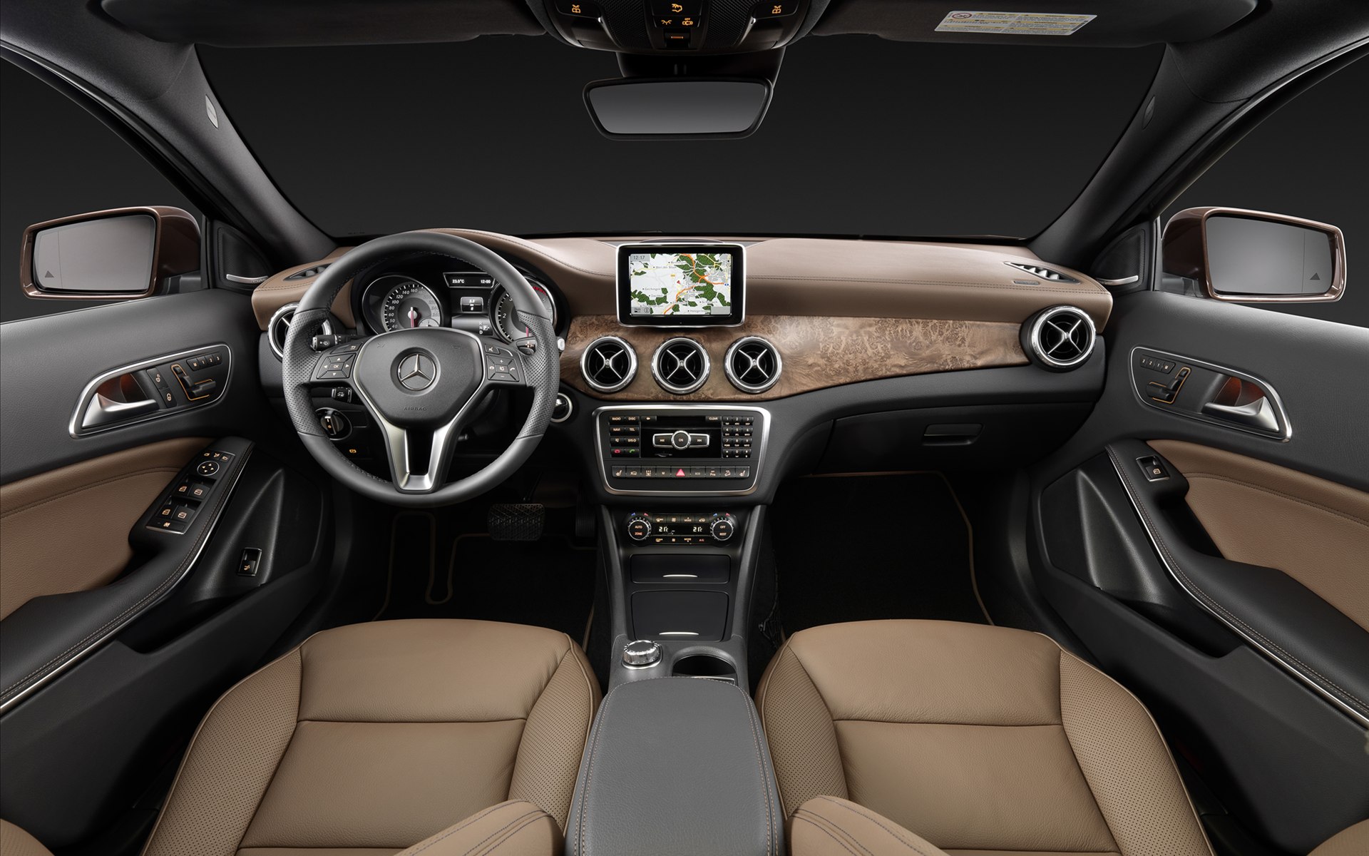 Mercedes-Benz GLA-Class 2015