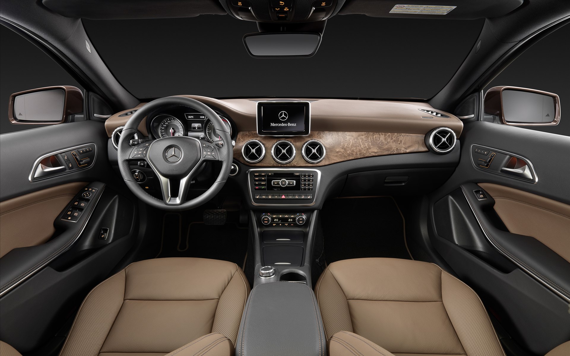 Mercedes-Benz GLA-Class 2015