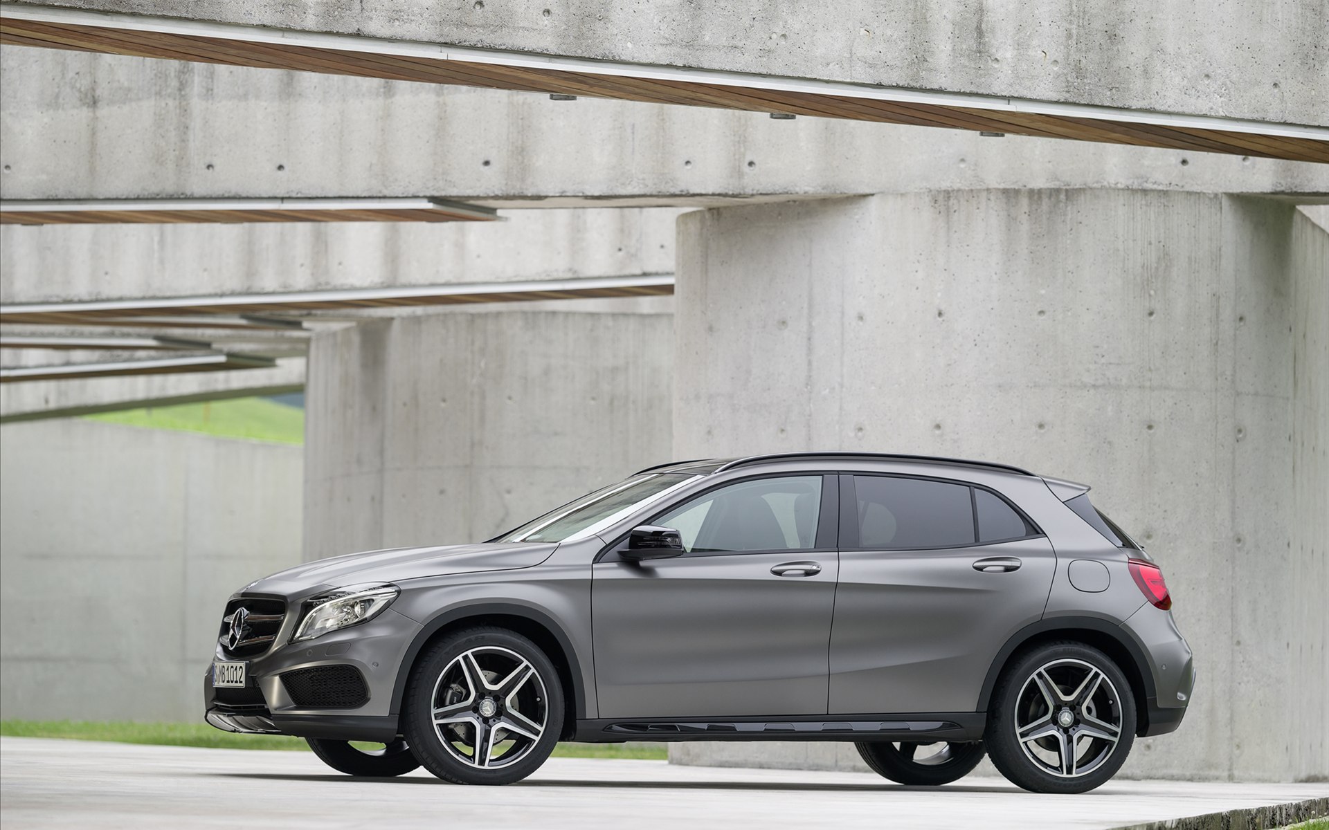 Mercedes-Benz GLA-Class 2015