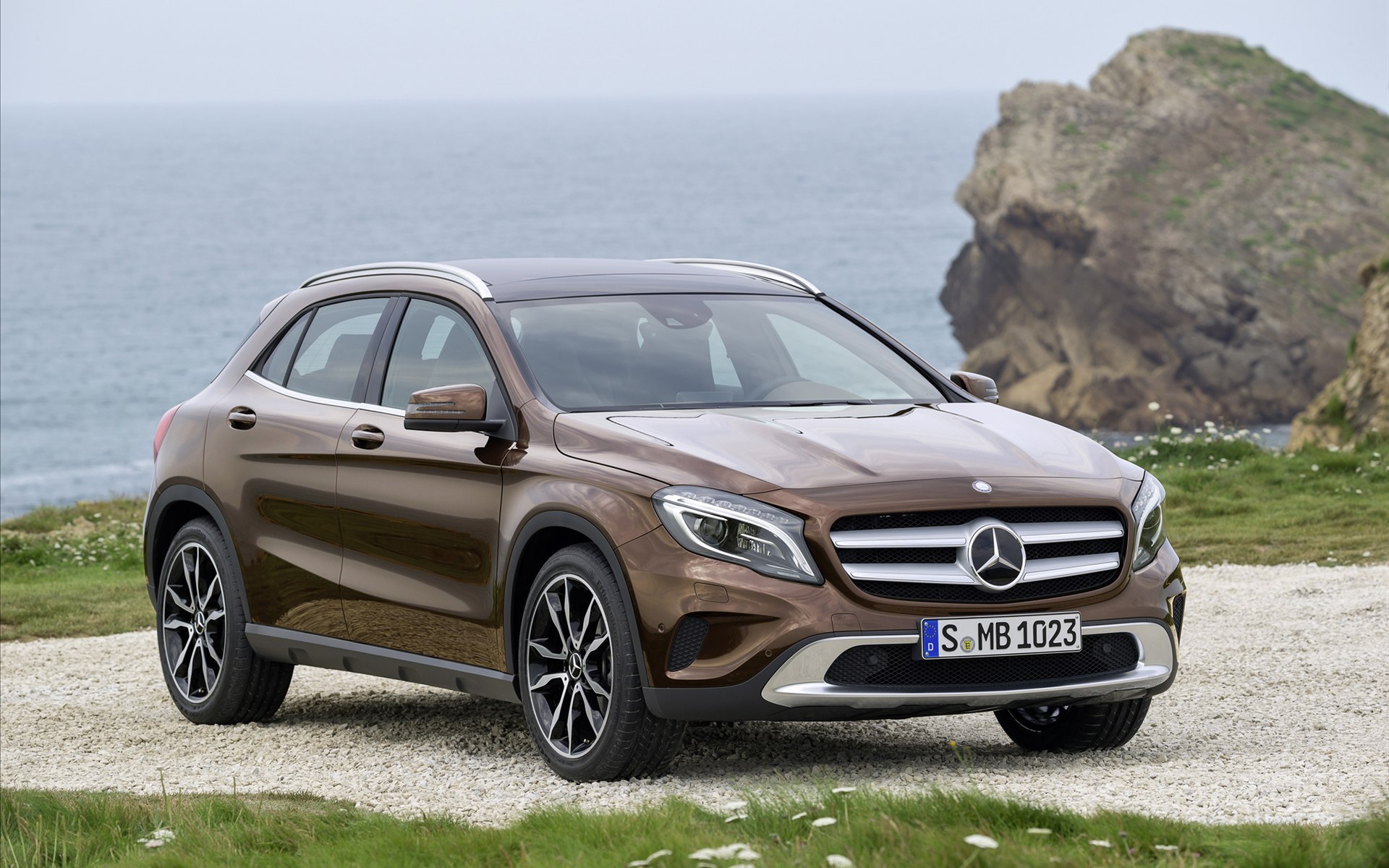 Mercedes-Benz GLA-Class 2015