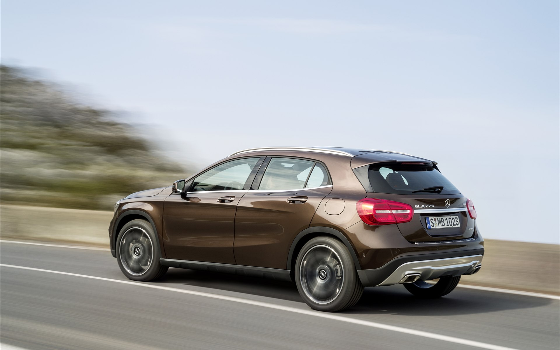 Mercedes-Benz GLA-Class 2015