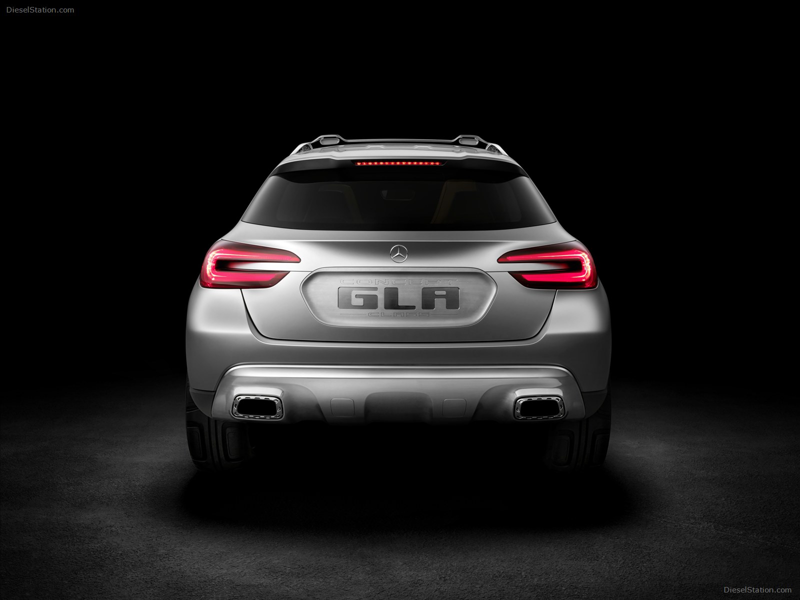 Mercedes-Benz GLA Concept 2013