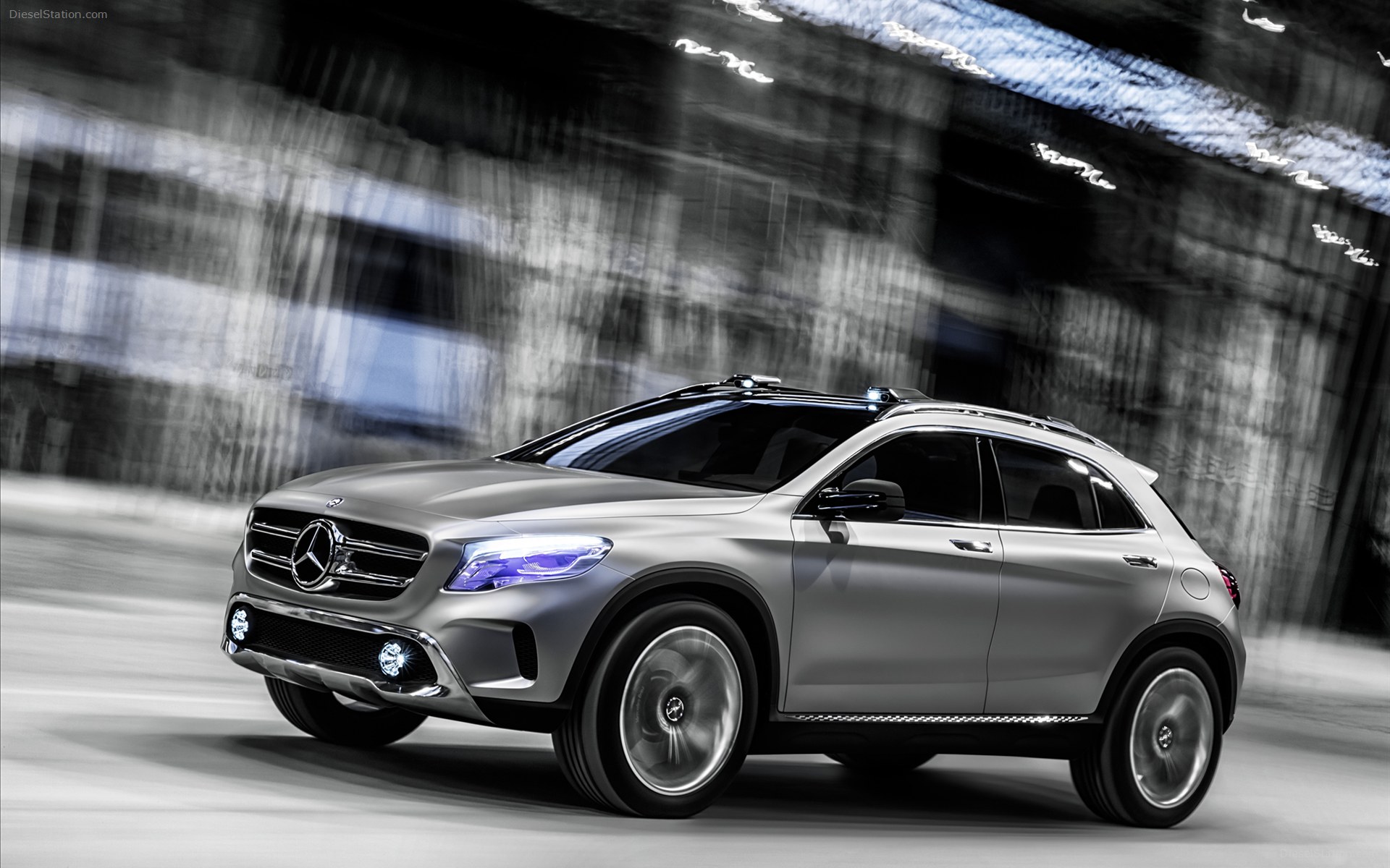 Mercedes-Benz GLA Concept 2013