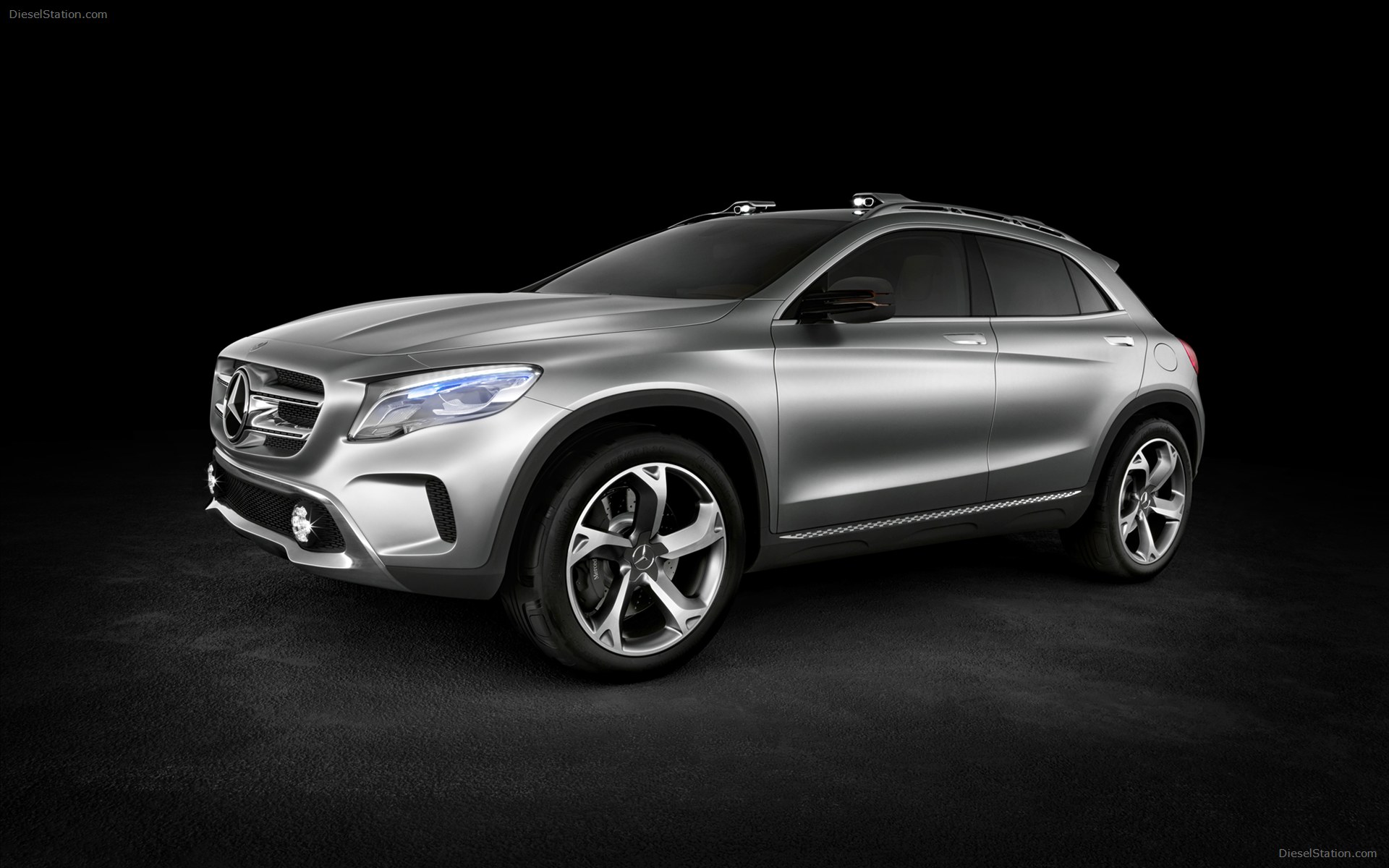Mercedes-Benz GLA Concept 2013