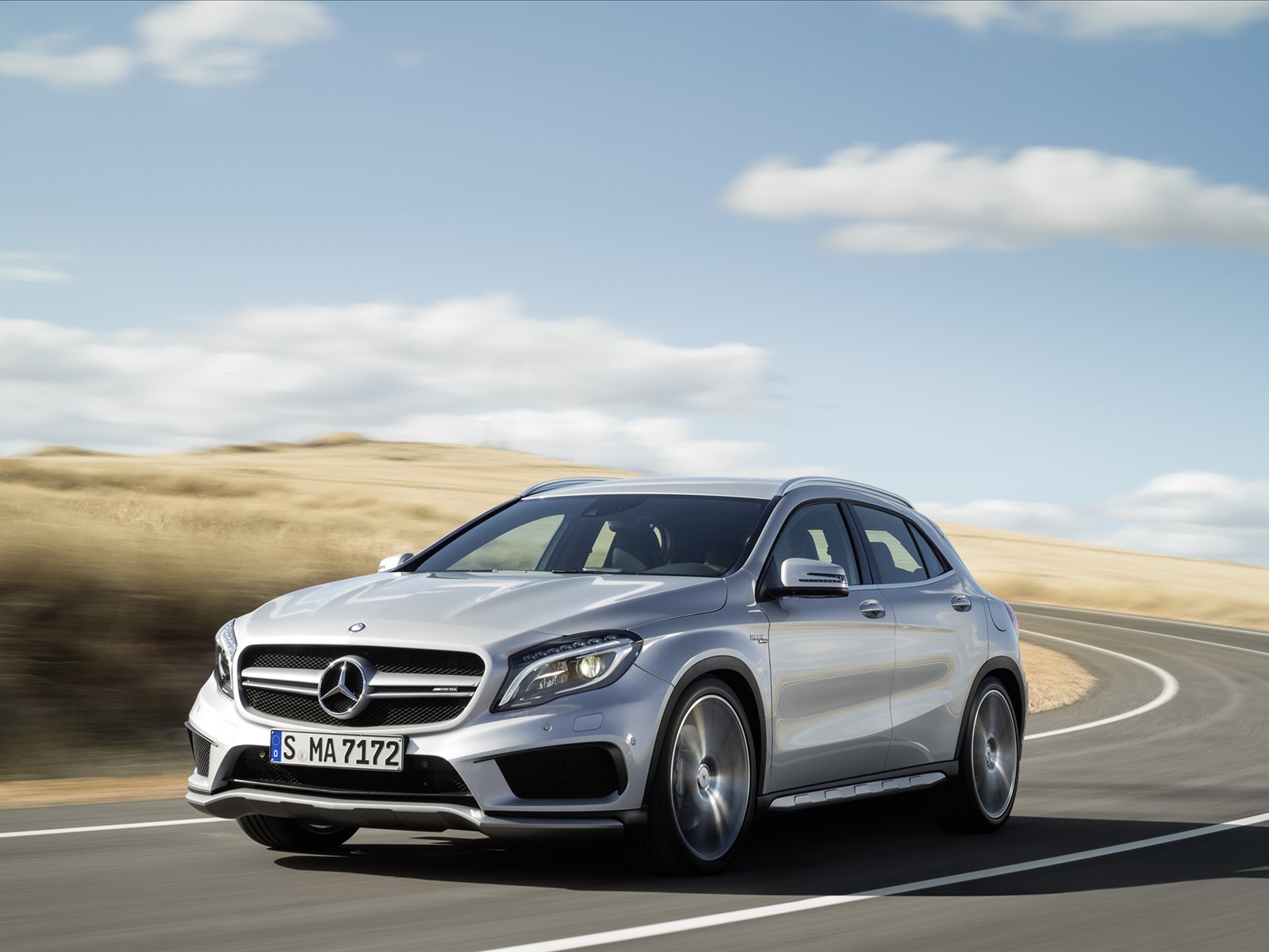 Mercedes-Benz GLA 45 AMG 2014