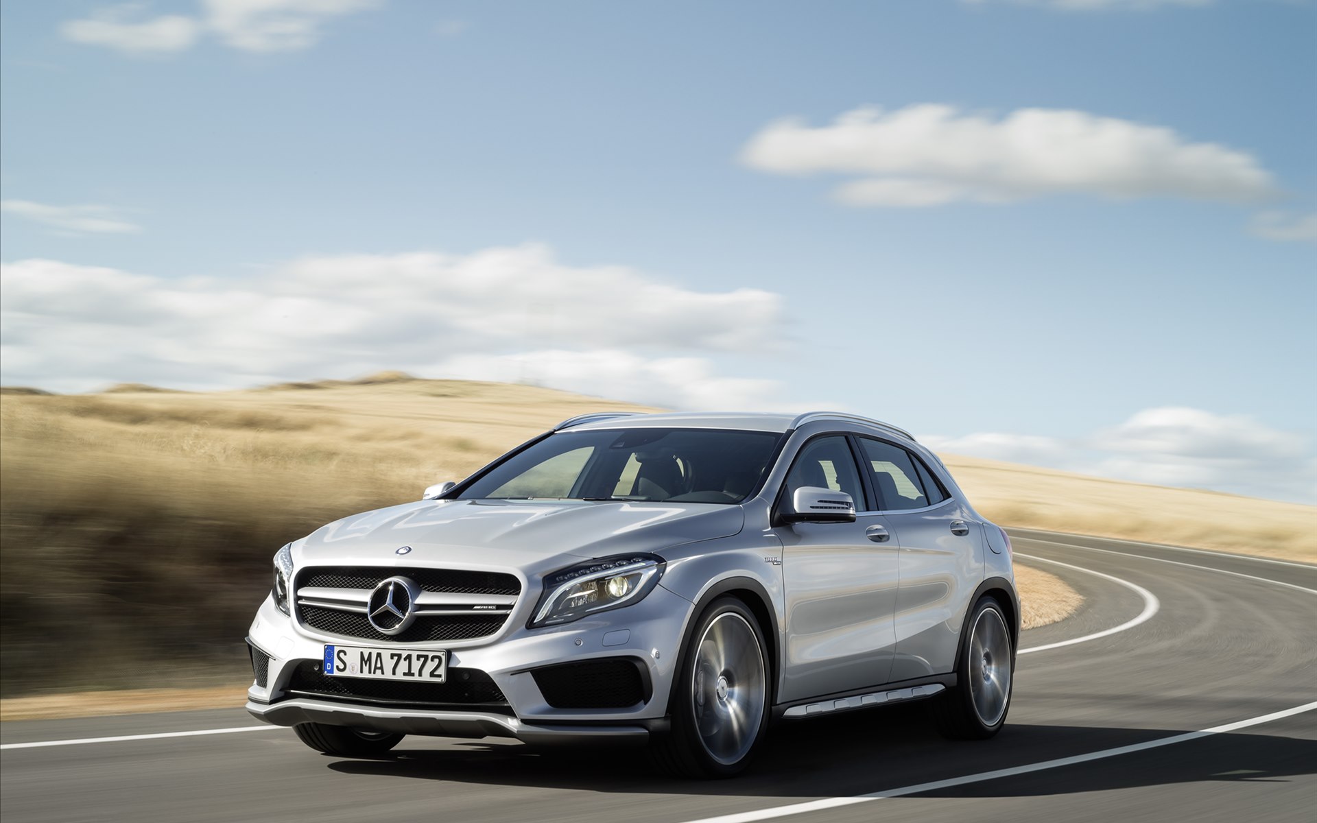 Mercedes-Benz GLA 45 AMG 2014