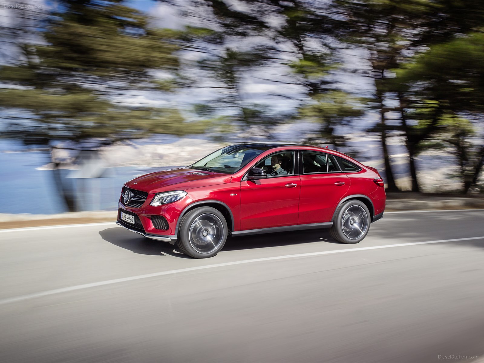 Mercedes-Benz GLE 450 AMG Coupe 2016