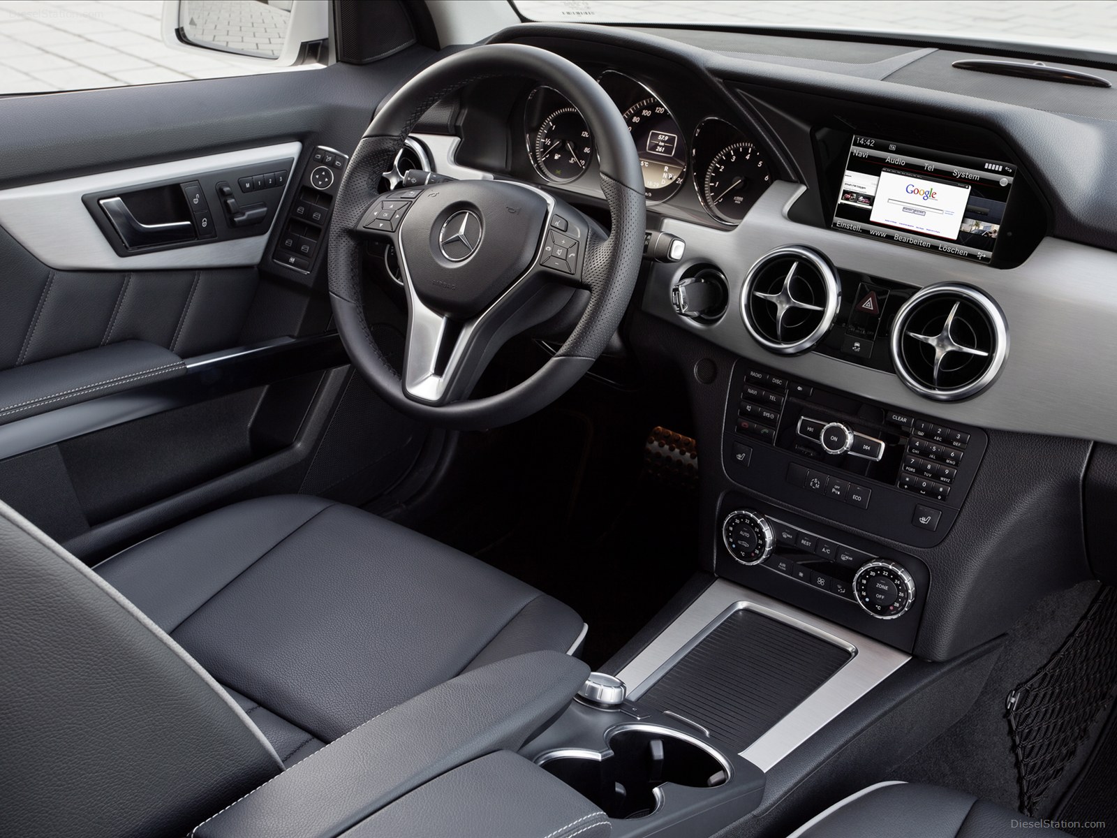 Mercedes-Benz GLK-Class 2013