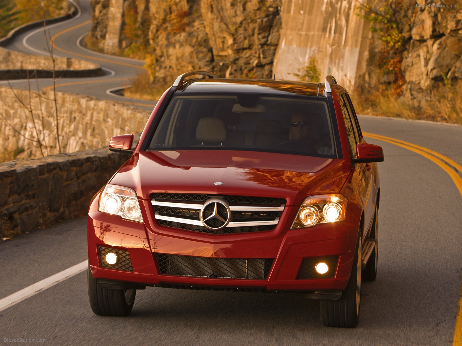 MERCEDES-BENZ GLK350 4MATIC 2010