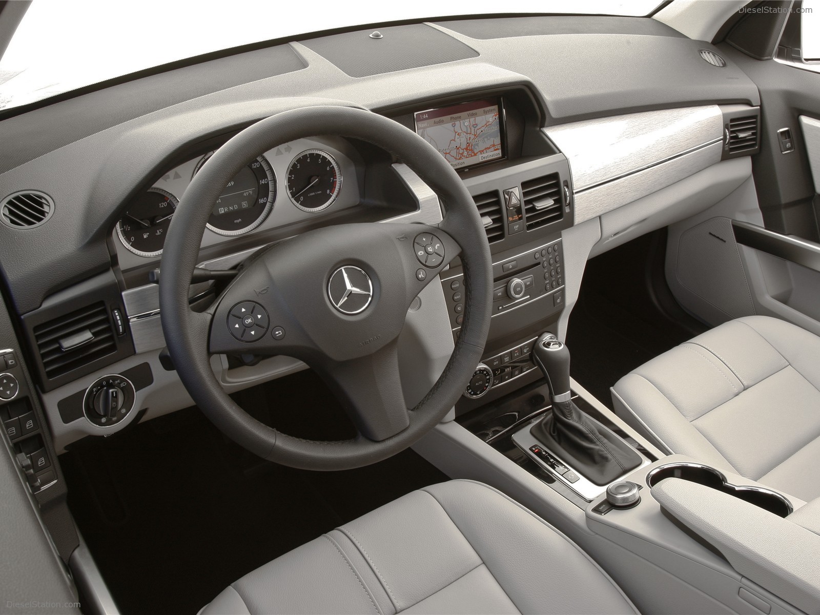 MERCEDES-BENZ GLK350 4MATIC 2010