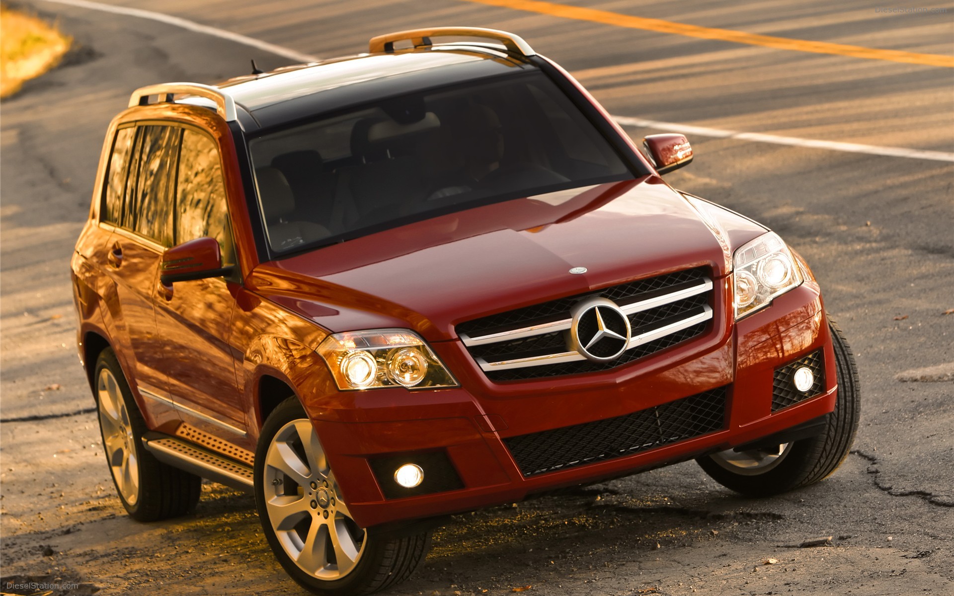 MERCEDES-BENZ GLK350 4MATIC 2010
