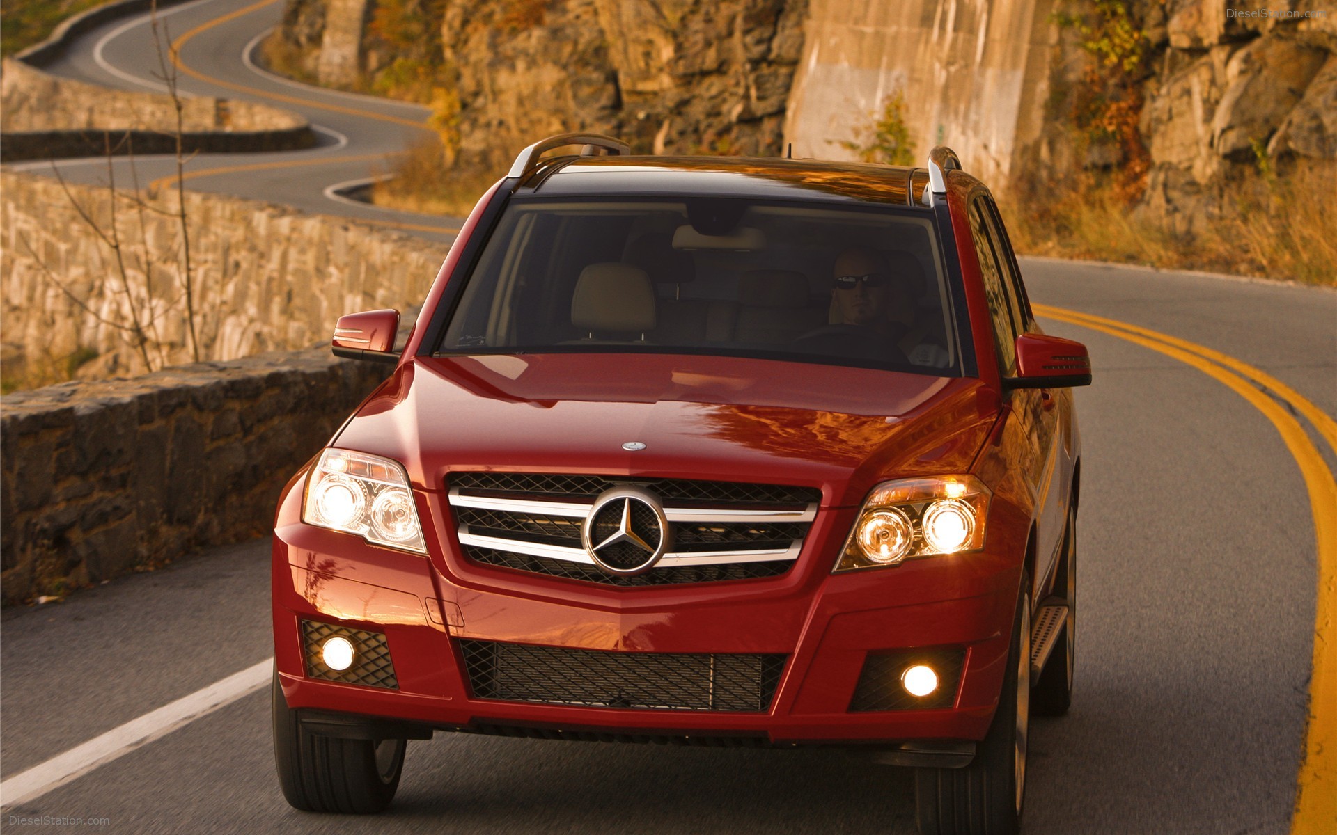 MERCEDES-BENZ GLK350 4MATIC 2010