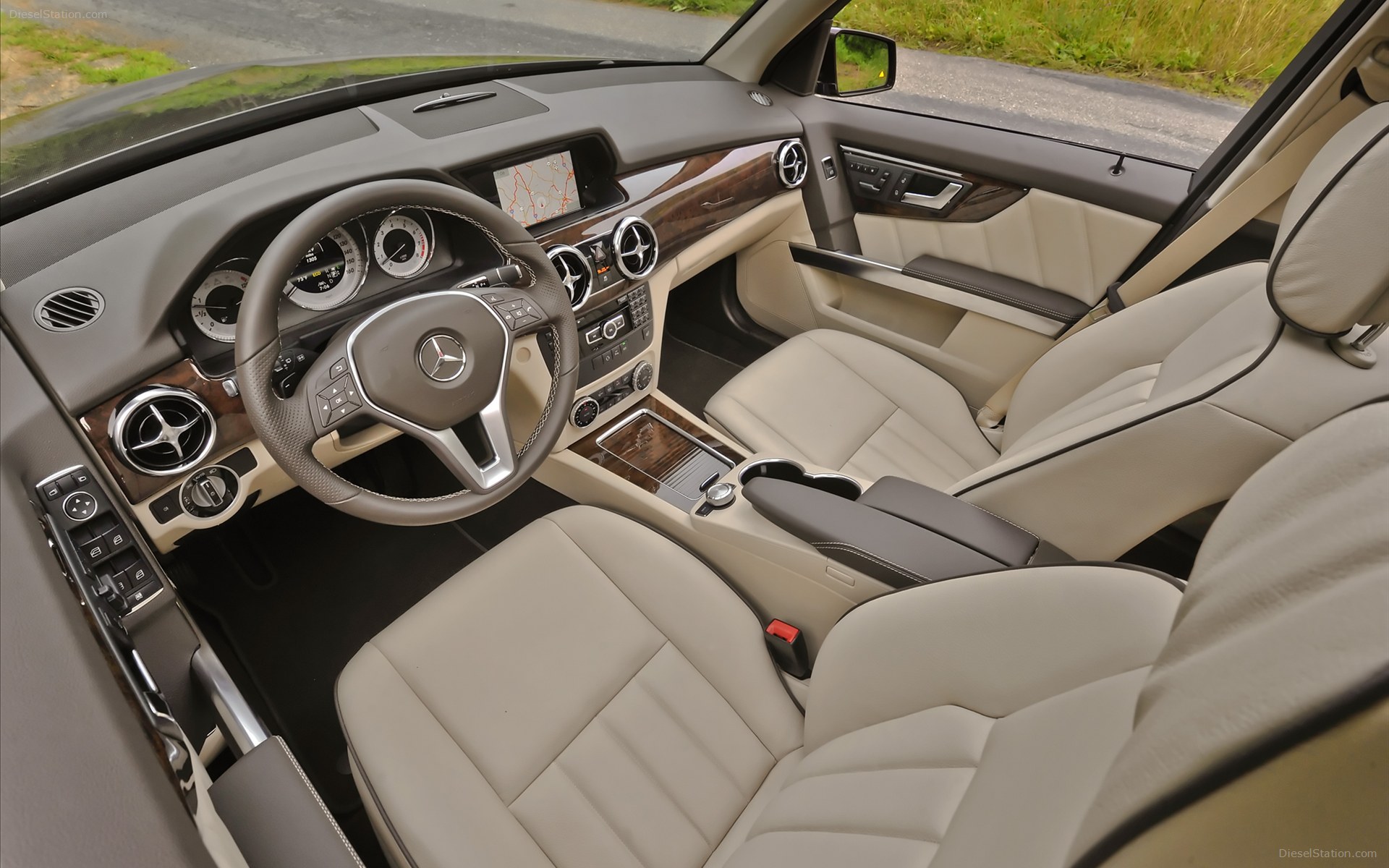 Mercedes Benz GLK350 4MATIC 2013