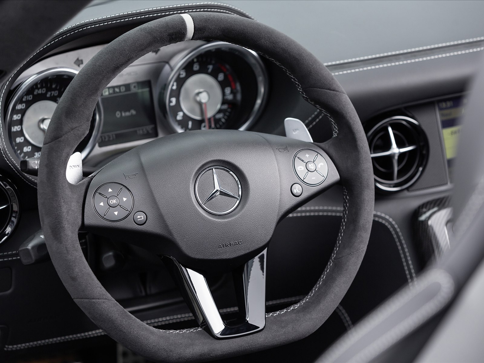 Mercedes-Benz SLS AMG GT Final Edition 2014 Mercedes-Benz SLS AMG GT Final Edition 2014