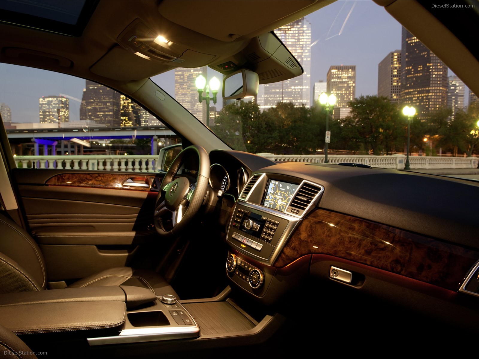 Mercedes-Benz M-Class 2012