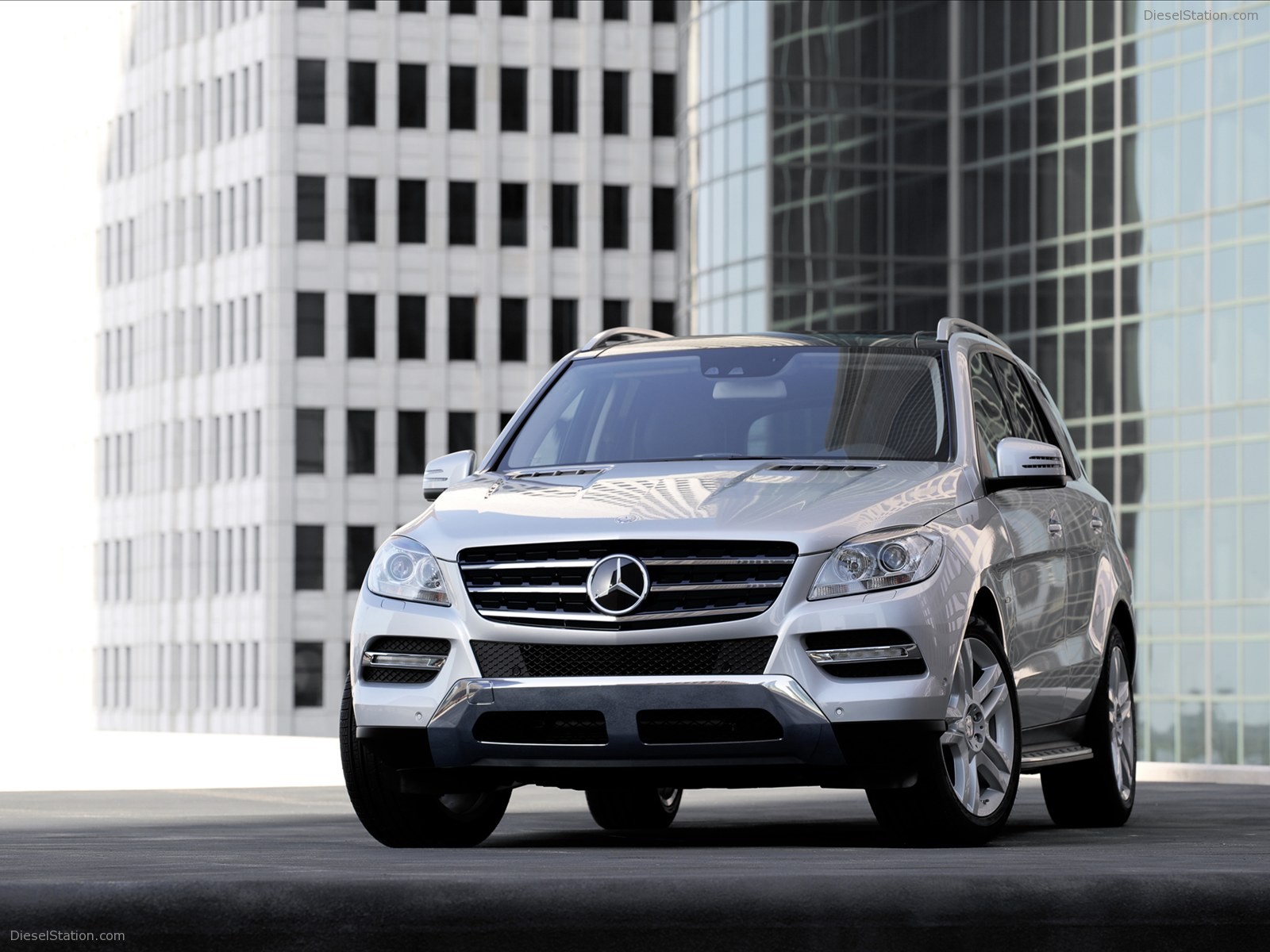 Mercedes-Benz M-Class 2012