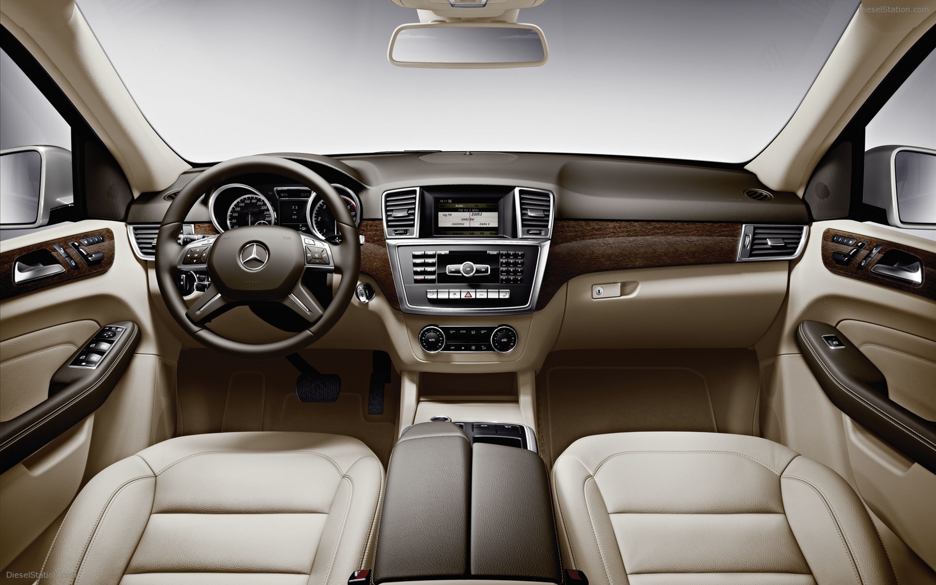 Mercedes-Benz M-Class 2012