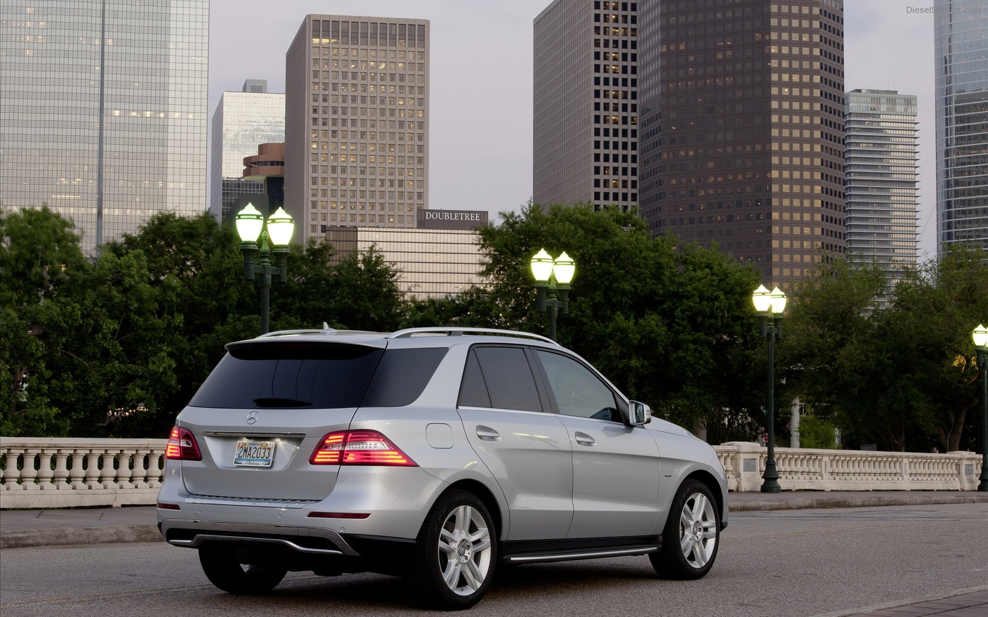 Mercedes-Benz M-Class 2012