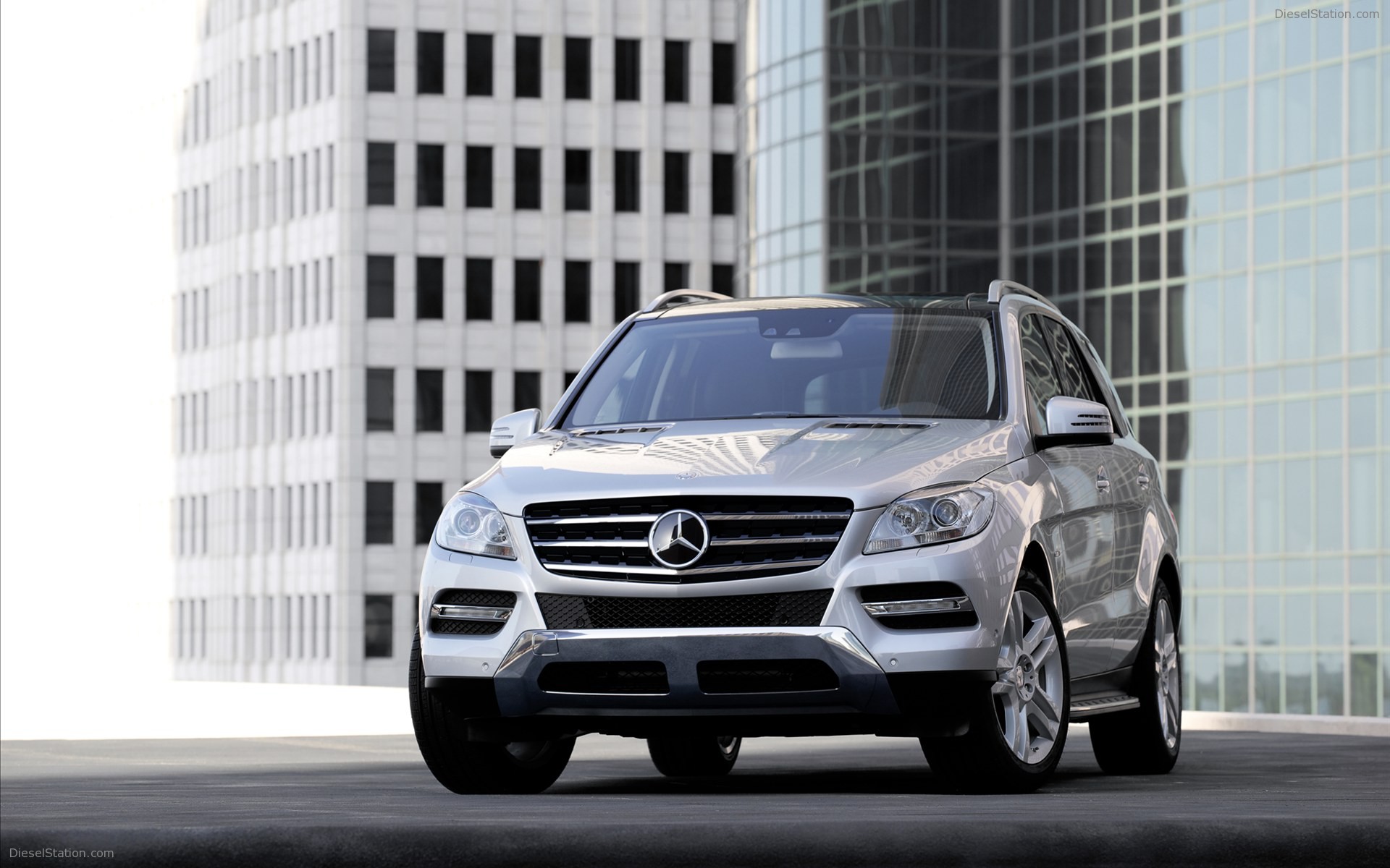 Mercedes-Benz M-Class 2012