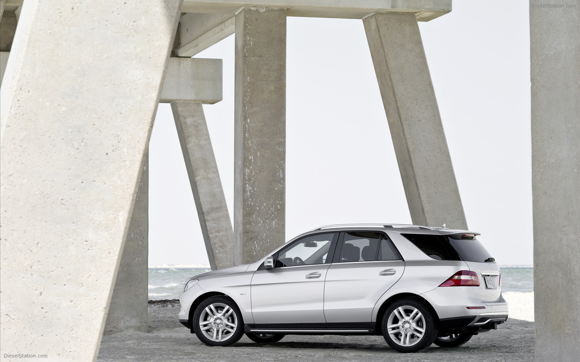 Mercedes-Benz M-Class 2012