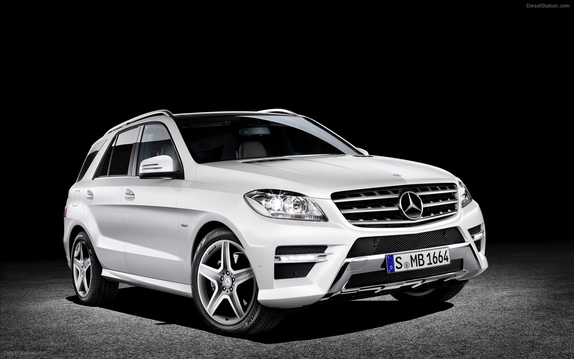 Mercedes-Benz M-Class 2012